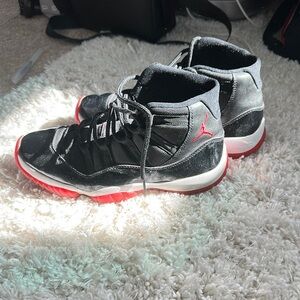Nike Air Jordan 11 Retro Bred 2019